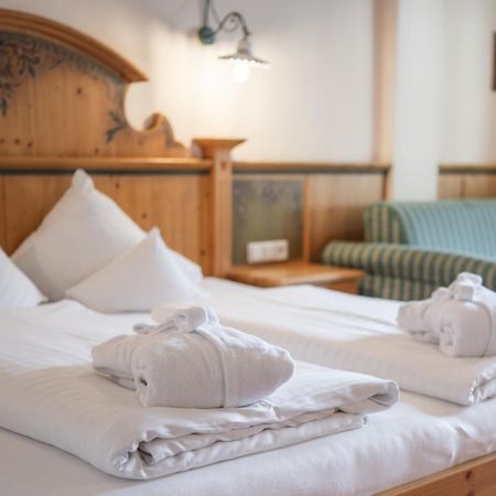 Das Posthaus Stubai&Smart Hotel Fulpmes Ngoại thất bức ảnh