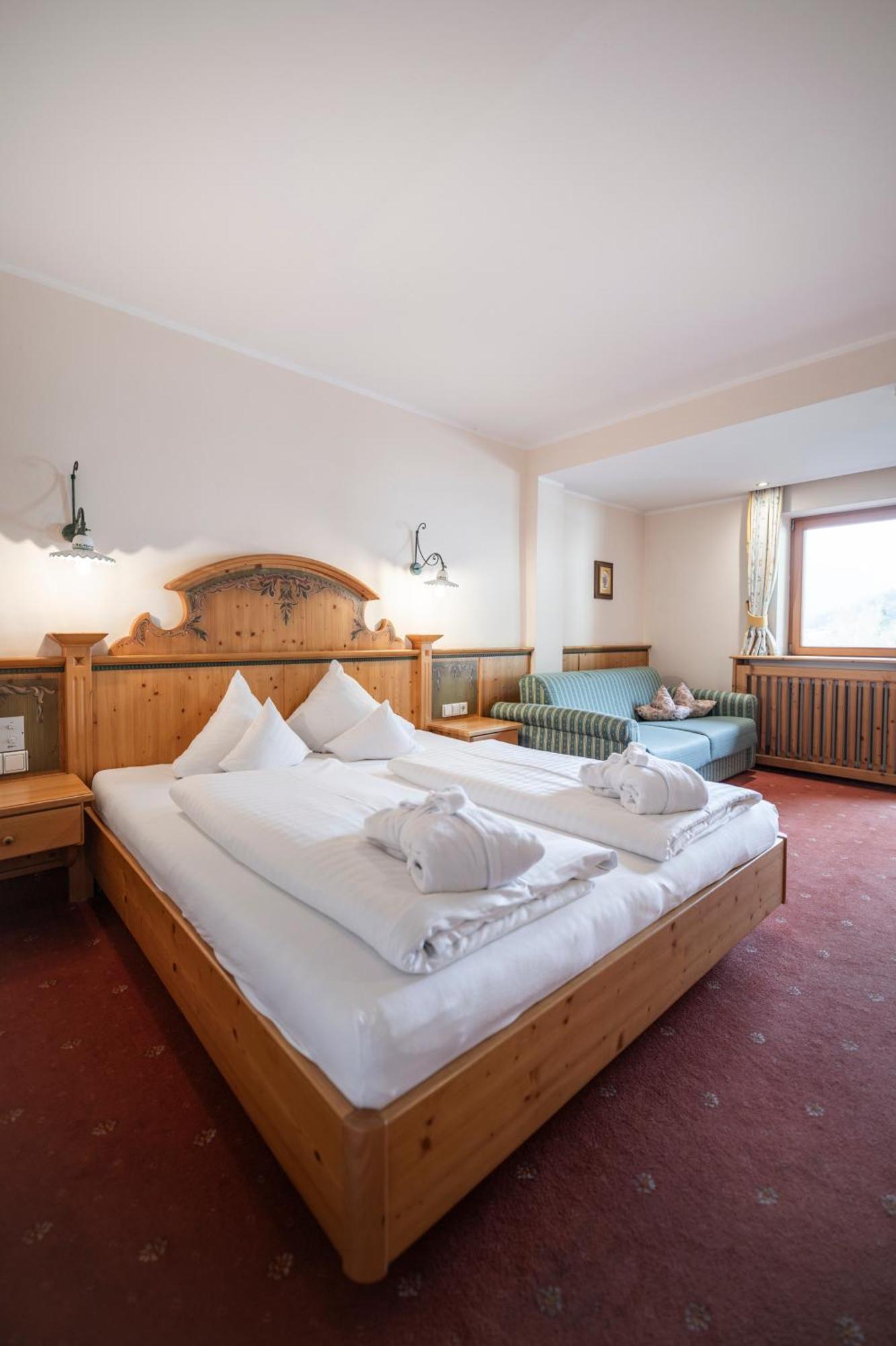 Das Posthaus Stubai&Smart Hotel Fulpmes Ngoại thất bức ảnh